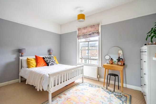 2 bed Terraced for sale Image 7