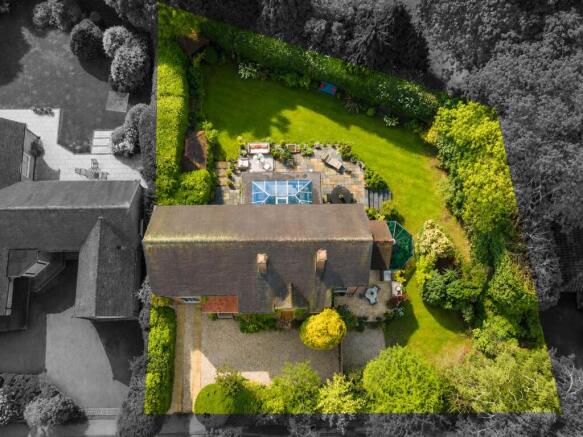 23 Woodchester Road_6 B&W.jpg