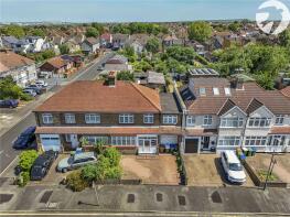 63, Heathview Avenue, Crayford, Dartford DA1 3QB