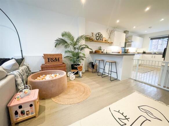 PLAY AREA