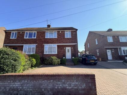 Combe Park, Yeovil, Somerset, BA21 3BE