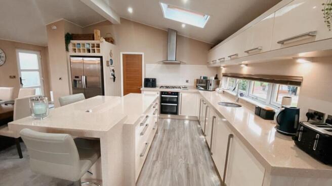 3 bed Lodge for sale Image 5