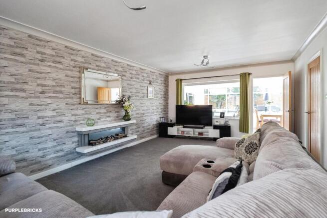 2 bed Detached Bungalow for sale Image 10