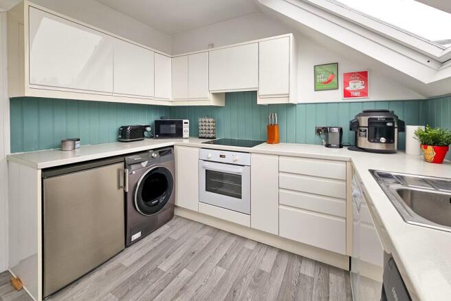 1 bed Flat for sale Image 9