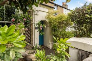 83, Richmond Road, Twickenham TW1 3AW
