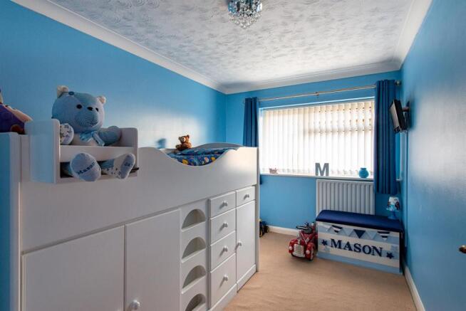 Gibbons Road bedroom3.jpg