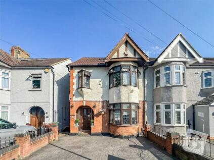 Rose Glen, Romford, RM7