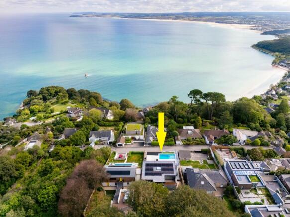 House & Carbis Bay