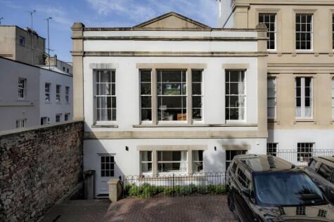 2 Cobblestone Mews, Clifton, Bristol, BS8