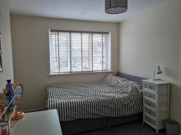 DOUBLE BEDROOM