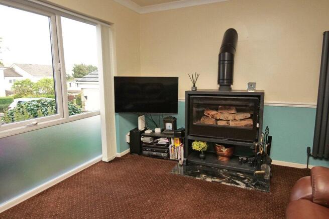 4 bed Detached for sale Image 7