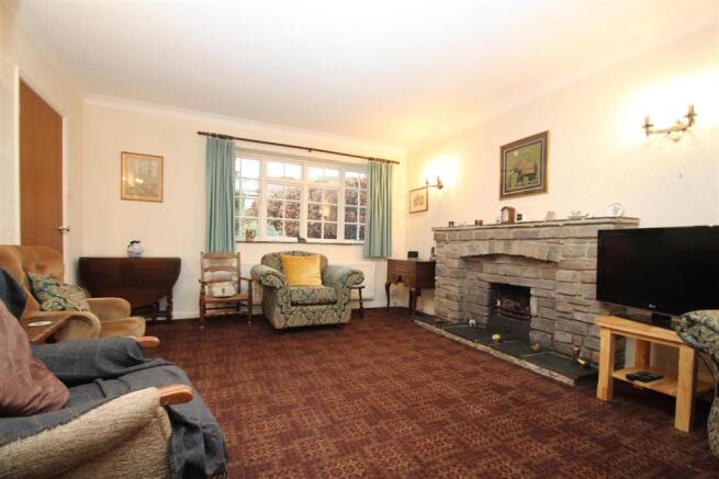 Living/Dining Room