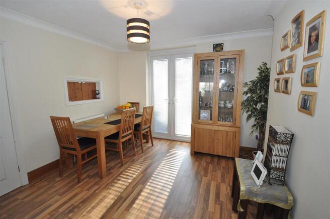 Dining Room.JPG