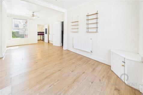 Cloutsham Street, The Mounts, Northampton, NN1