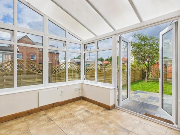 2 bed House for sale Image 10