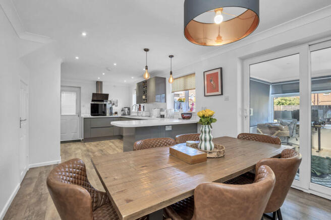 Kitchen/Dining Room