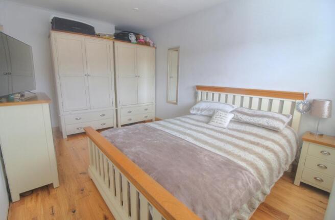 Master bedroom 2