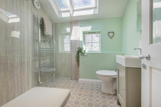 Ground Floor Bathroom