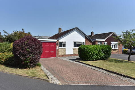Grosvenor Way, Brierley Hill, DY5 2LL