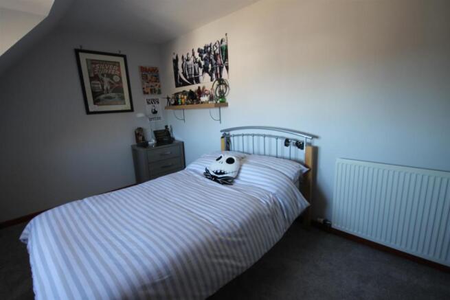 BEDROOM 3