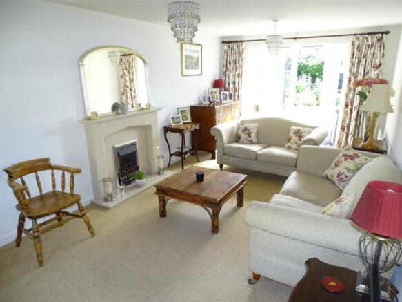 Lounge A