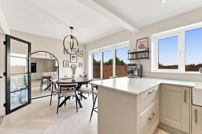 3 bed Detached for sale Image 8