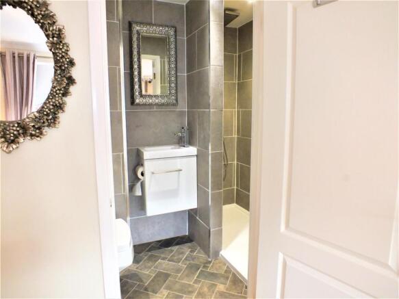 Ensuite