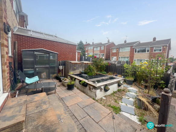3 bed Semi-Detached for sale Image 4