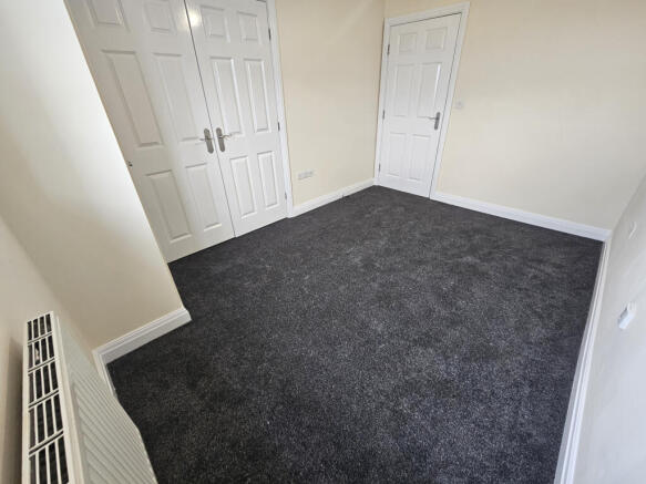 1 bed Flat to rent Image 6