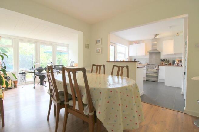 DINING ROOM / FAM...