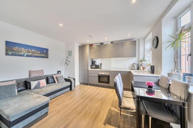 Davidson Frost-Wellings, DFW, Pynnacles Close, HA7
