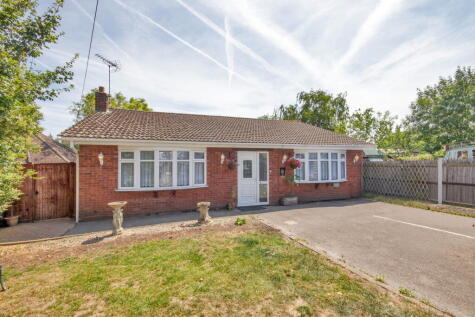 London Road, West Kingsdown, Sevenoaks, TN15 6EX