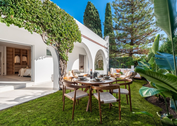 Private garden