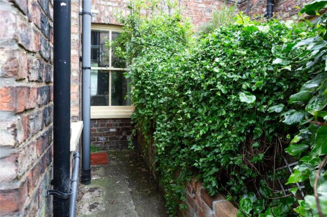 2 bed End of Terrace for sale Image 10