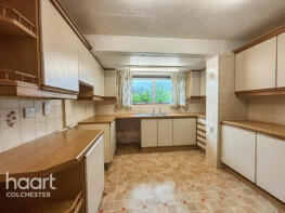 30, Lucy Lane South, Stanway CO3 0HE