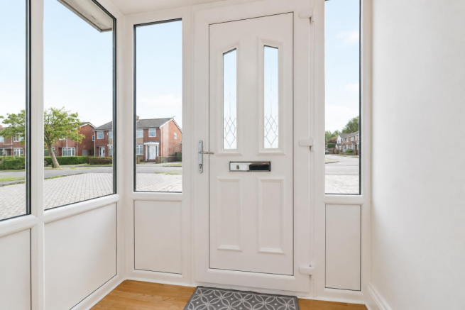 3 bed Semi-Detached for sale Image 4