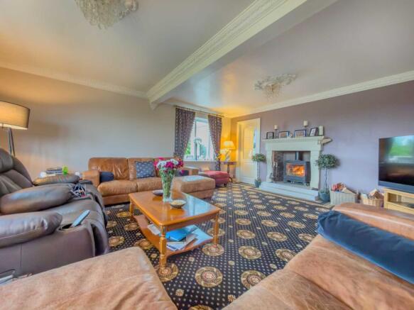 3 bed Detached Bungalow for sale Image 8