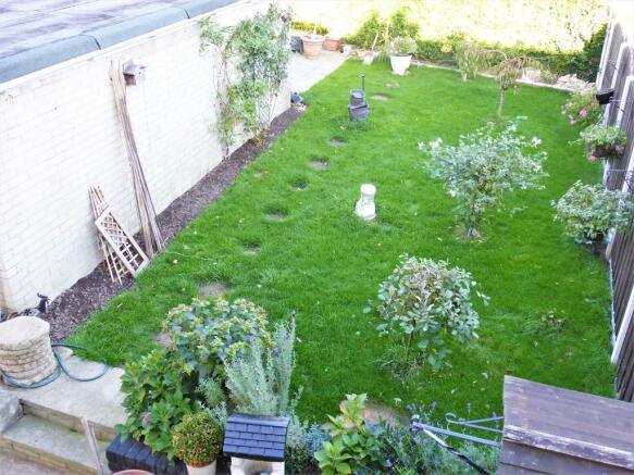 Photo 13