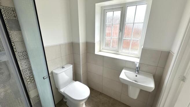 3 bed Semi-Detached for sale Image 6