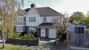 2, Dorset Way, Uxbridge UB10 0JR