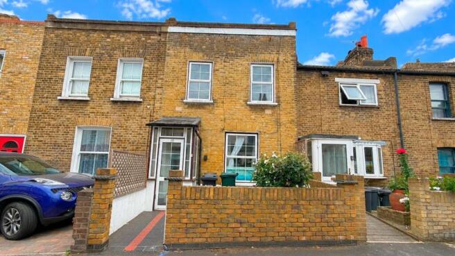 Palestine Grove Colliers Wood House for sale (2).