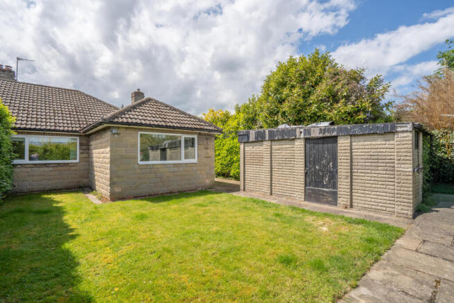 2 bed Bungalow for sale Image 12