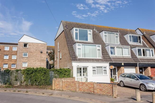 54PerryGardens-ph2_print.jpg