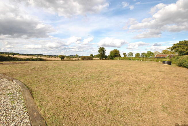 Photo 25