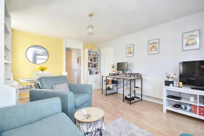 Sitting / Dining Room
