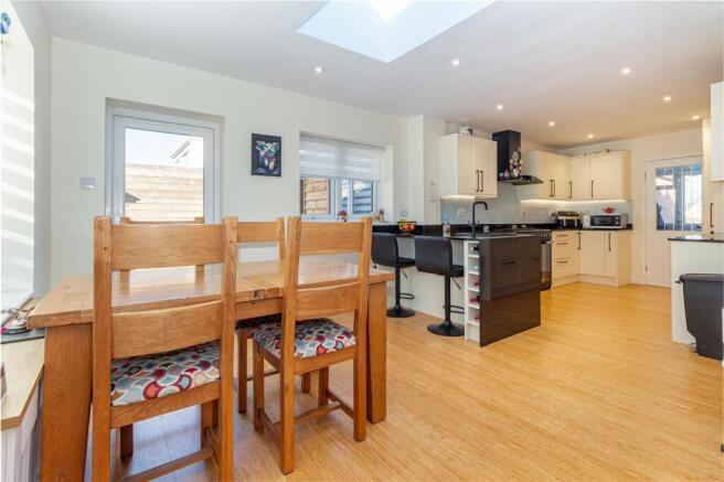 Dining-room-2.jpg