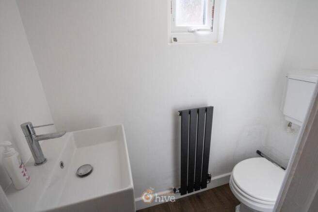 3 bed Detached for sale Image 9