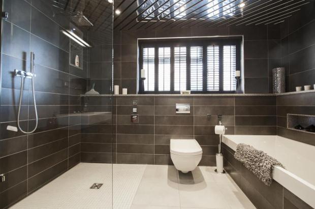 LUXURY BATHROOM