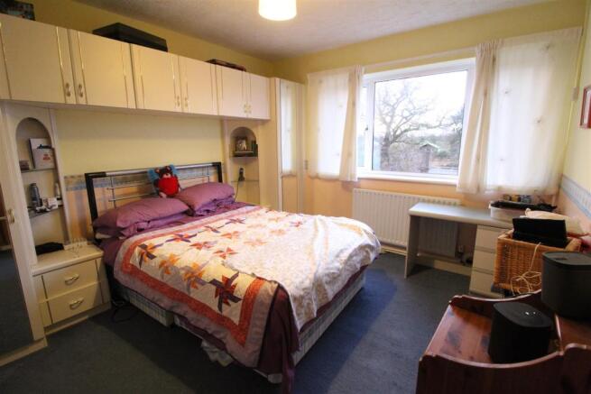 Bed 2.JPG