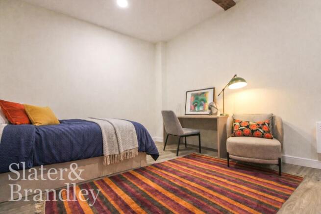 6e391713-9506-45f6-93e3-39440da2c2e0_1